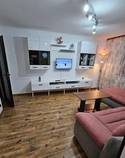 Apartament de doua camere in Militari, zona Apusului- Iuliu Maniu.